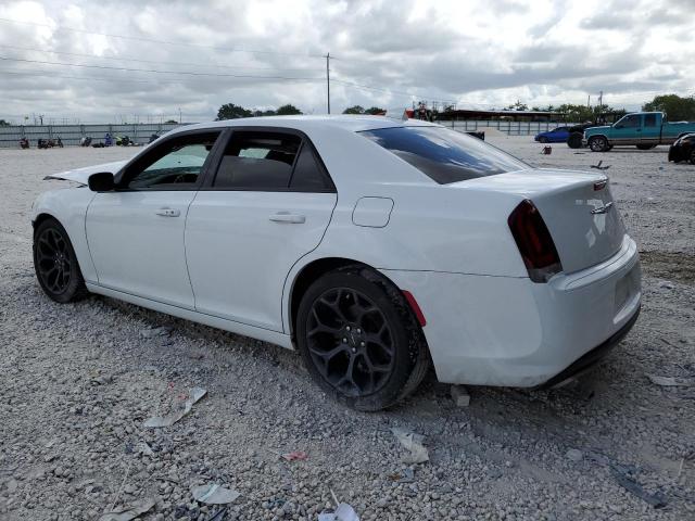 Photo 2 from auction – 2019 CHRYSLER 300 S with VIN 2C3CCABG6KH548818