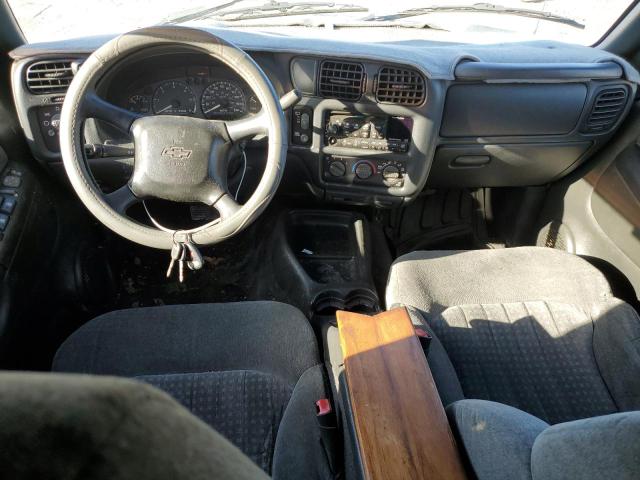 Photo 8 from auction – 2002 CHEVROLET BLAZER with VIN 1GNCS13W02K137032