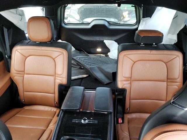 Photo 10 from auction – 2018 LINCOLN NAVIGATOR with VIN 5LMJJ2LT4JEL09647