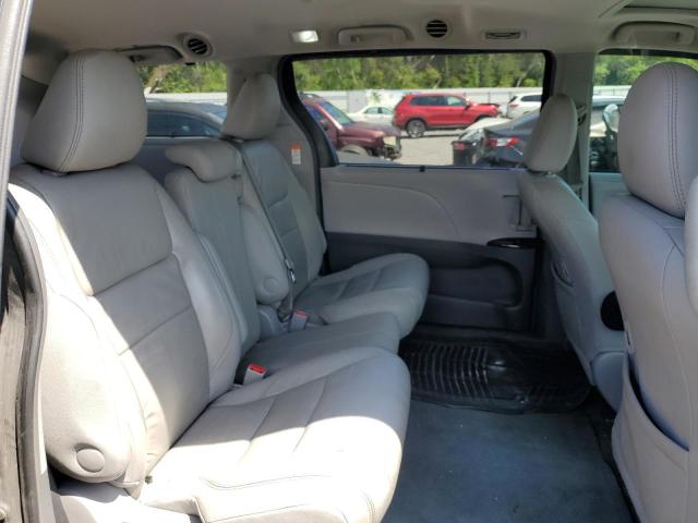 Photo 11 from auction – 2017 TOYOTA SIENNA XLE with VIN 5TDYZ3DC4HS899954