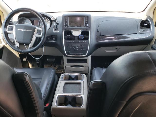 Photo 8 from auction – 2014 CHRYSLER TOWN & COU with VIN 2C4RC1BG1ER421270