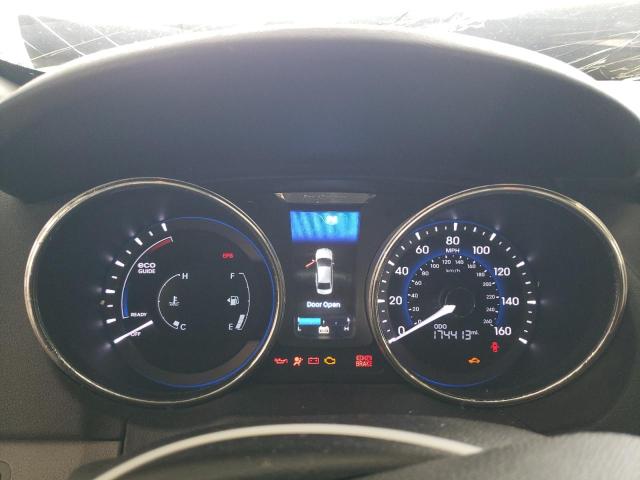 Photo 9 from auction – 2011 HYUNDAI SONATA HYB with VIN KMHEC4A47BA005808