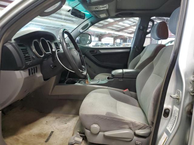 Photo 7 from auction – 2005 TOYOTA 4RUNNER SR with VIN JTEBU14R750058914