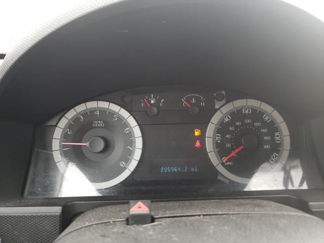 Photo 9 from auction – 2009 FORD ESCAPE LIM with VIN 1FMCU94729KA85501