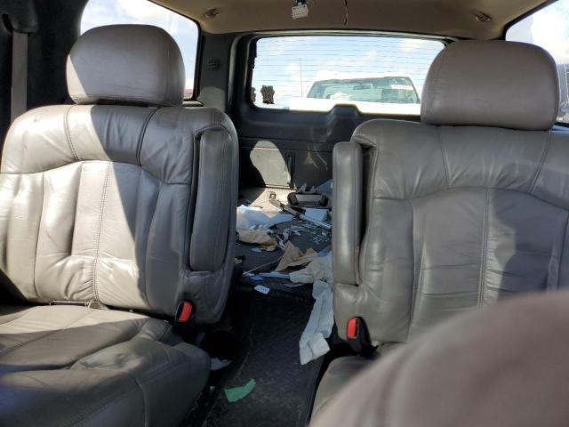 Photo 10 from auction – 2002 CHEVROLET SUBURBAN K with VIN 3GNFK16Z72G146482