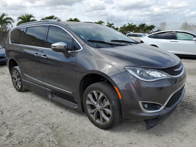 Photo 4 from auction – 2018 CHRYSLER PACIFICA L with VIN 2C4RC1GG2JR182900