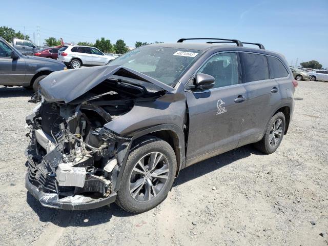 TOYOTA HIGHLANDER 2017 с VIN 5TDBZRFH5HS421575 - Фото с аукциона
