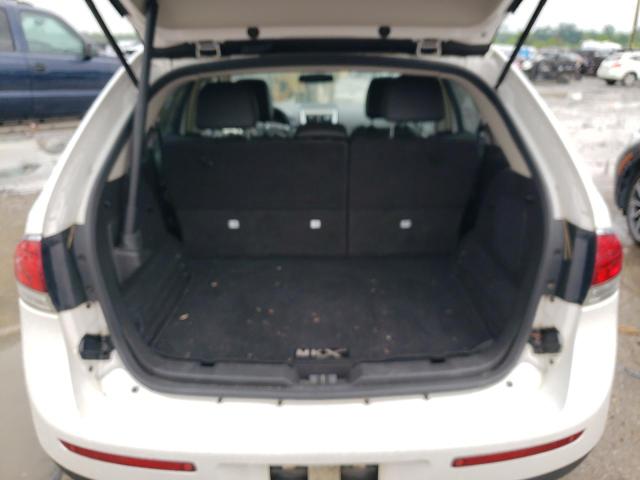 Photo 6 from auction – 2015 LINCOLN CAPRI with VIN 2LMDJ6JK1FBL23398