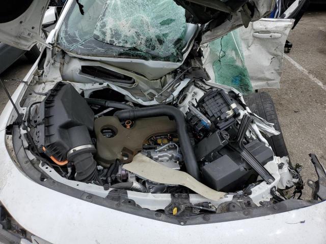 Photo 11 from auction – 2016 CHEVROLET MALIBU LT with VIN 1G1ZE5ST5GF338555