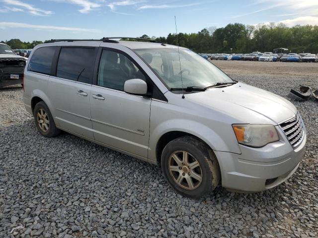 Photo 4 from auction – 2008 CHRYSLER TOWN & COU with VIN 2A8HR54PX8R740209