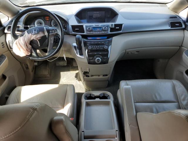 Photo 8 from auction – 2011 HONDA ODYSSEY TO with VIN 5FNRL5H90BB005136