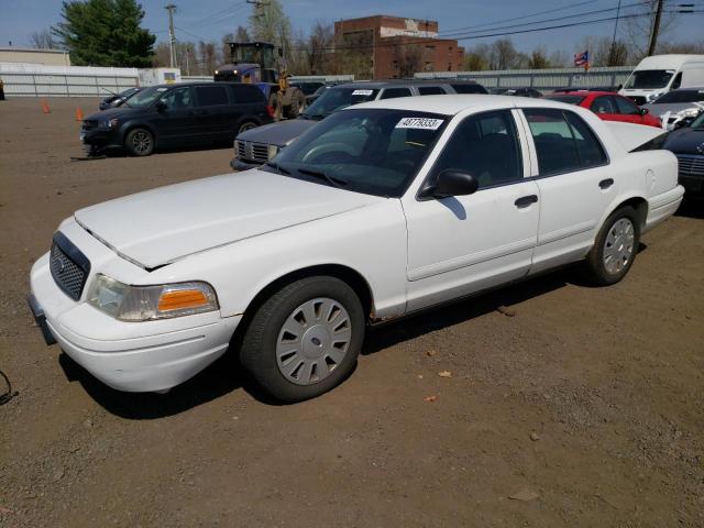 FORD CROWN VICT 2008 مع رقم تعريف المركبة 2FAFP71VX8X138415 - صورة من المزاد