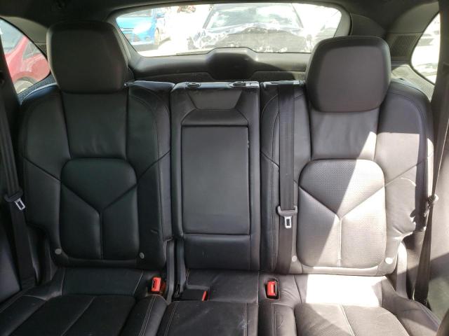 Photo 10 from auction – 2011 PORSCHE CAYENNE with VIN WP1AA2A2XBLA05834