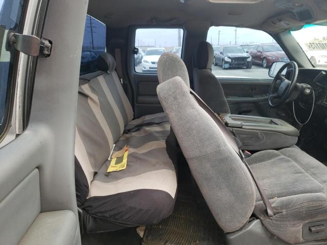 Photo 10 from auction – 2002 CHEVROLET SILVERADO with VIN 2GCEC19V921196271