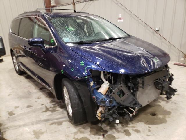 Photo 4 from auction – 2017 CHRYSLER PACIFICA T with VIN 2C4RC1BG2HR576432