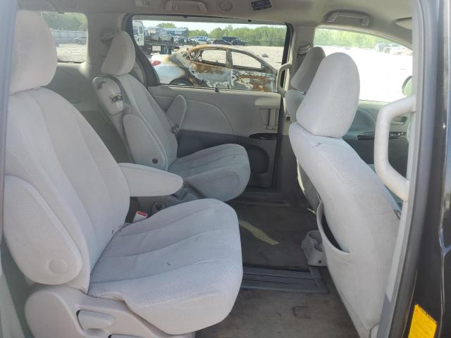 Photo 11 from auction – 2014 TOYOTA SIENNA LE with VIN 5TDKK3DC4ES460839