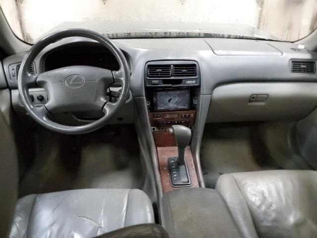 Photo 8 from auction – 2000 LEXUS ES 300 with VIN JT8BF28G2Y5093931