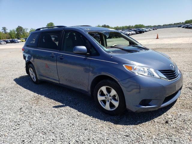 Photo 4 from auction – 2014 TOYOTA SIENNA LE with VIN 5TDKK3DC4ES482565
