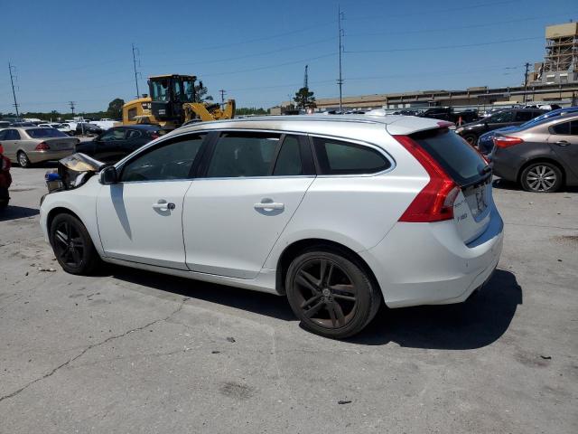 Photo 2 from auction – 2015 VOLVO V60 PREMIE with VIN YV140MEK9F1256119