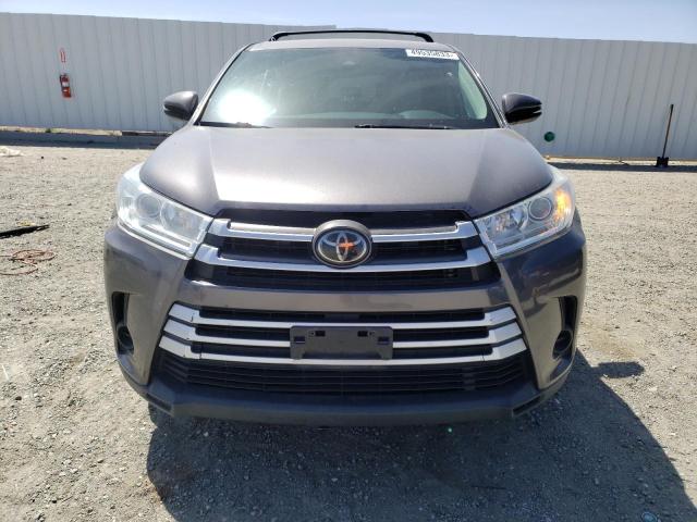 Photo 5 from auction – 2018 TOYOTA HIGHLANDER with VIN 5TDZZRFH3JS257537