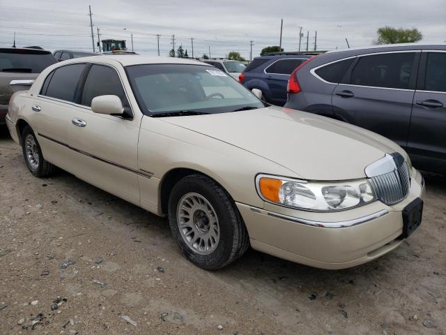 Photo 4 from auction – 2002 LINCOLN TOWN CAR C with VIN 1LNHM83W82Y671423