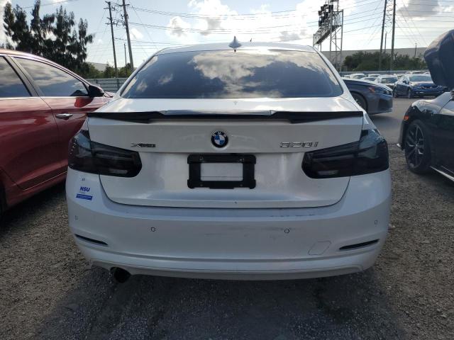 Photo 6 from auction – 2016 BMW 320 XI with VIN WBA8E5G5XGNU21169