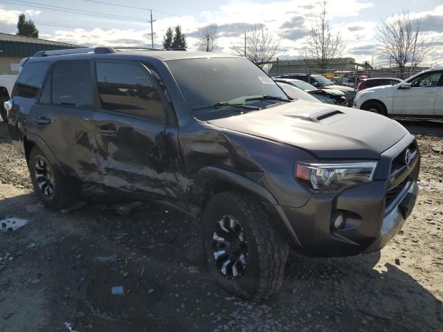Photo 4 from auction – 2017 TOYOTA 4RUNNER SR with VIN JTEBU5JR9H5429073