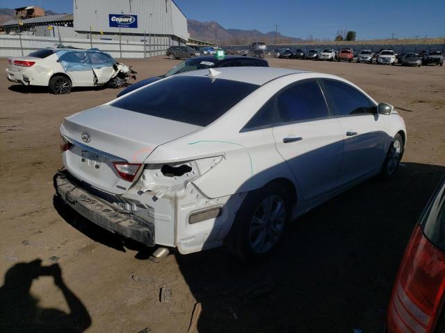 Photo 3 from auction – 2011 HYUNDAI SONATA LIM with VIN 5NPEC4AC3BH099822