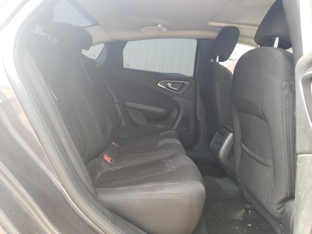 Photo 10 from auction – 2015 CHRYSLER 200 LIMITE with VIN 1C3CCCABXFN543510