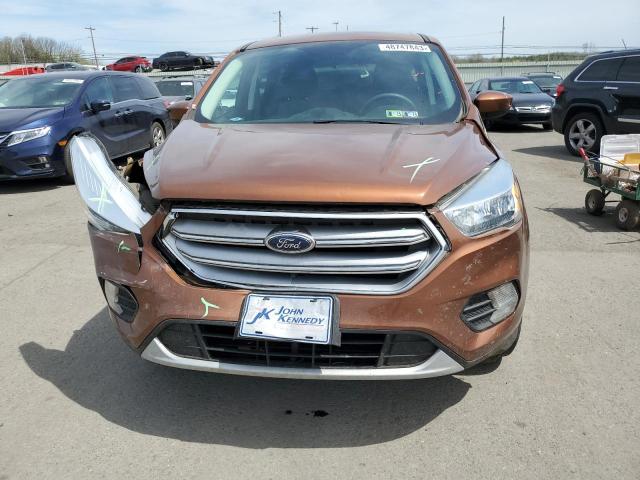 Photo 5 from auction – 2017 FORD ESCAPE SE with VIN 1FMCU9GD3HUD71703