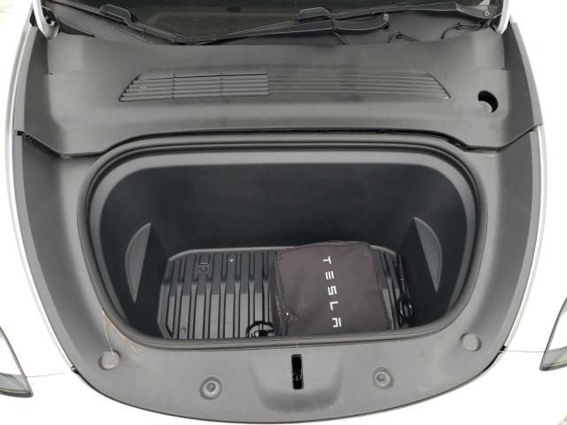 Photo 11 from auction – 2020 TESLA MODEL Y with VIN 5YJYGDEE7LF038616