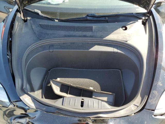 Photo 11 from auction – 2018 TESLA MODEL 3 with VIN 5YJ3E1EB4JF127190