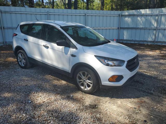 Photo 4 from auction – 2018 FORD ESCAPE S with VIN 1FMCU0F73JUB19995