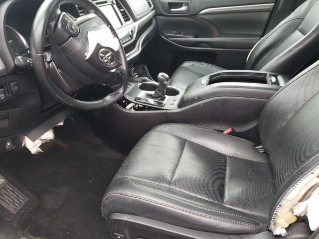 Photo 7 from auction – 2018 TOYOTA HIGHLANDER with VIN 5TDDZRFH5JS496050