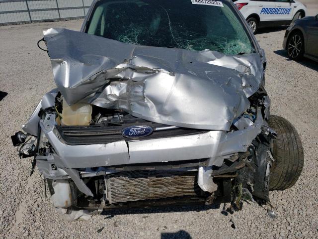 Photo 11 from auction – 2016 FORD ESCAPE SE with VIN 1FMCU0G74GUB61485