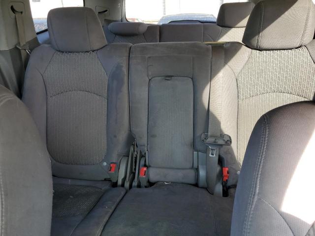 Photo 10 from auction – 2010 CHEVROLET TRAVERSE L with VIN 1GNLRFEDXAS102274