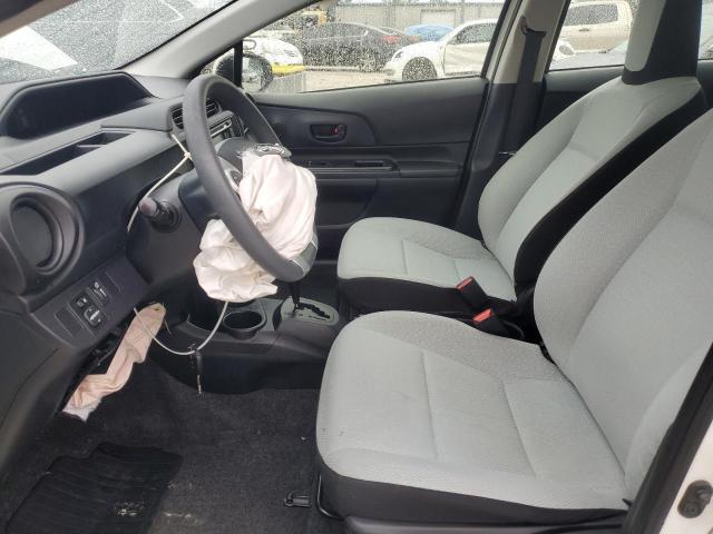 Photo 7 from auction – 2015 TOYOTA PRIUS C with VIN JTDKDTB35F1585716