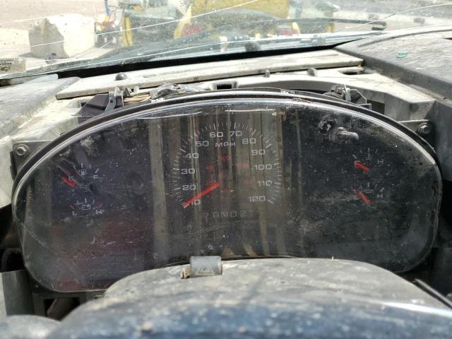 Photo 9 from auction – 2004 FORD F150 with VIN 1FTRX12W74NB54658