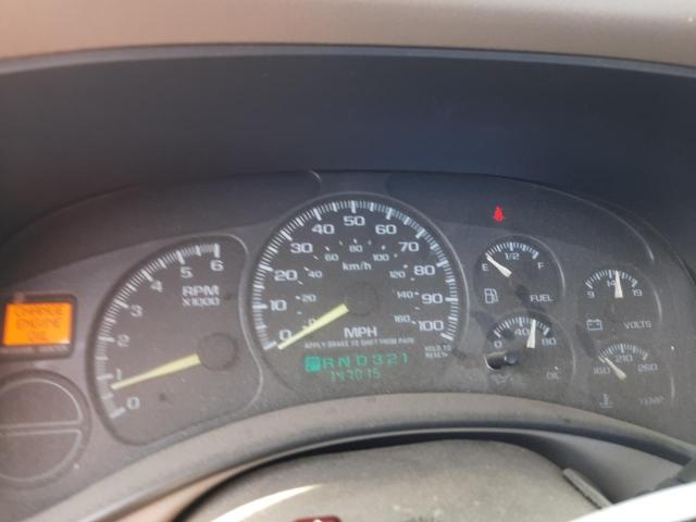 Photo 9 from auction – 2000 CHEVROLET SILVERADO with VIN 1GCEC14V5YZ274360