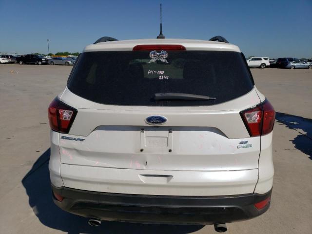 صورة رقم 6 من المزاد - 2019 FORD ESCAPE SE مع VIN 1FMCU0GD9KUC03082