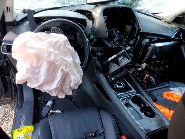 Photo 8 from auction – 2017 JAGUAR F-PACE PRE with VIN SADCJ2BV1HA097279