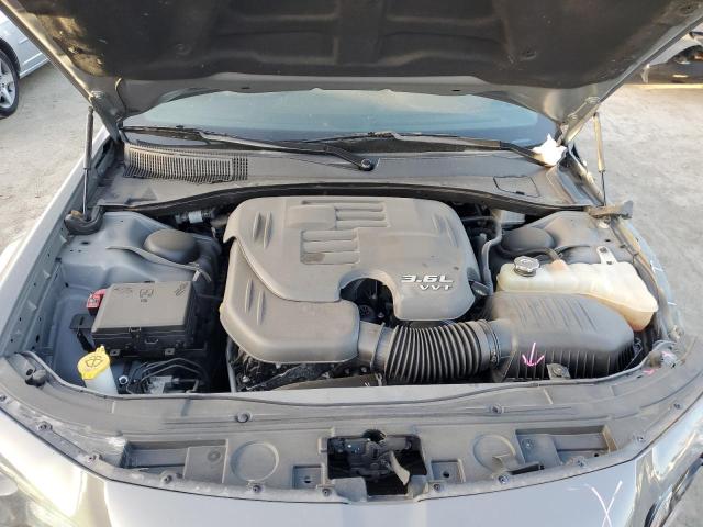 Photo 11 from auction – 2018 CHRYSLER 300 S with VIN 2C3CCAGG8JH256255