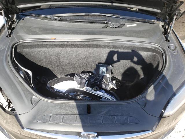 Photo 12 from auction – 2018 TESLA MODEL X with VIN 5YJXCAE23JF141296