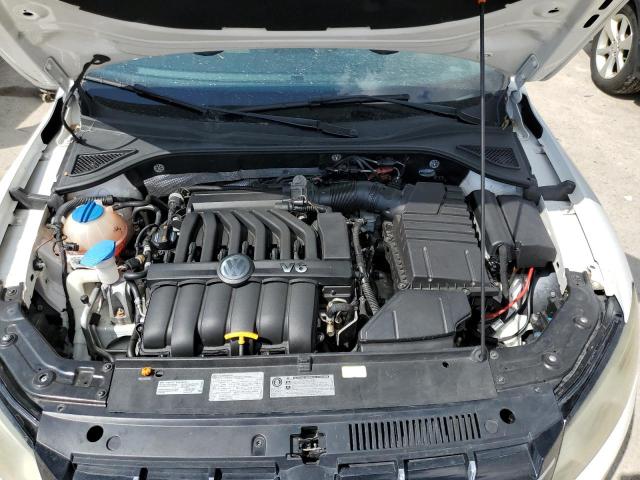 Photo 11 from auction – 2013 VOLKSWAGEN PASSAT SEL with VIN 1VWCM7A34DC072629