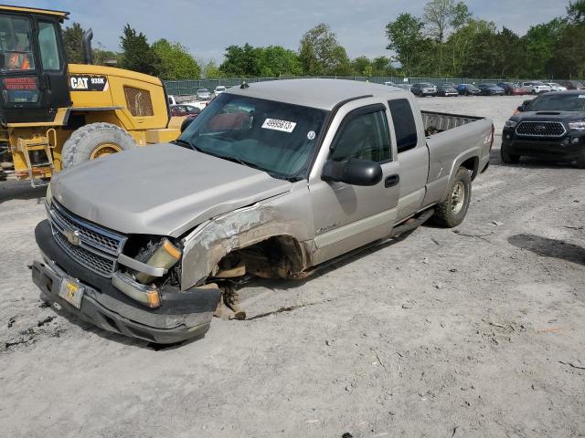 CHEVROLET SILVERADO 2005 with VIN 1GCHK29U25E235654 - Photo from auction