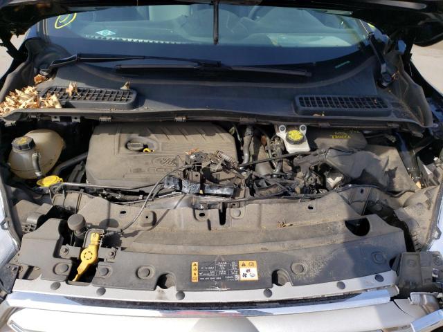 Photo 11 from auction – 2018 FORD ESCAPE SE with VIN 1FMCU9GD1JUC53719