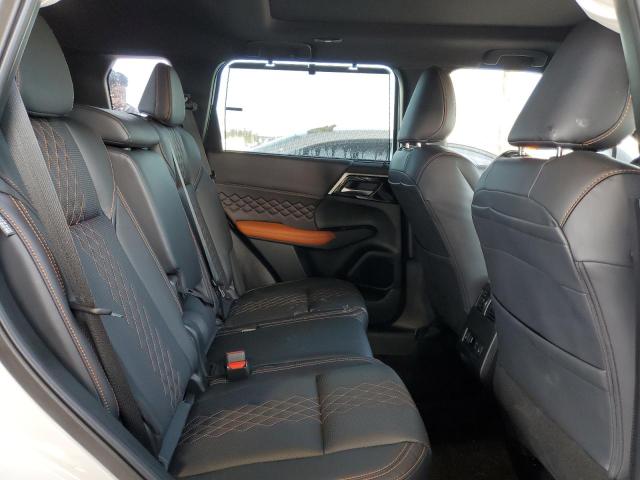 Photo 11 from auction – 2023 MITSUBISHI OUTLANDER with VIN JA4J3VA80PZ012789