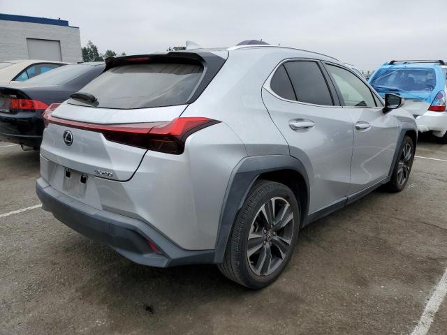 Photo 3 from auction – 2019 LEXUS UX 200 with VIN JTHY3JBH3K2015326
