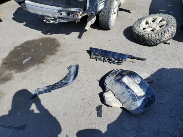 Photo 13 from auction – 2004 TOYOTA 4RUNNER SR with VIN JTEBT14R648008928