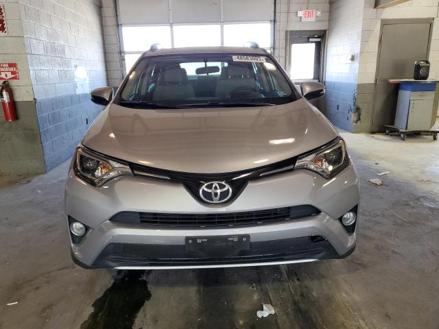 Photo 5 from auction – 2016 TOYOTA RAV4 XLE with VIN 2T3RFREV1GW481686